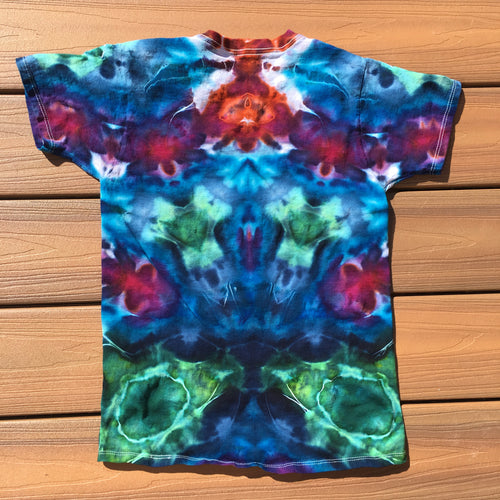Boy's T-shirt Medium, Size 10-12