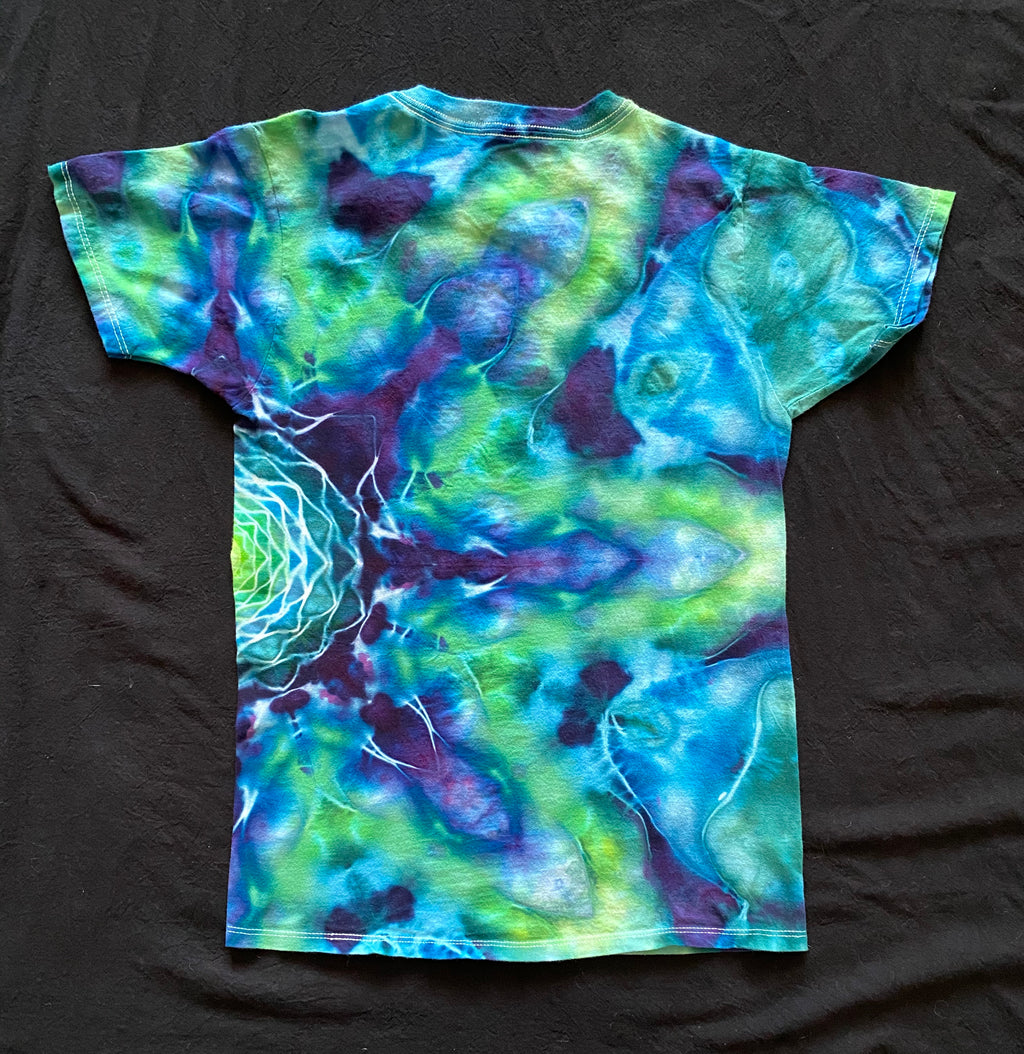 Boy's T-shirt Medium, Size 10-12